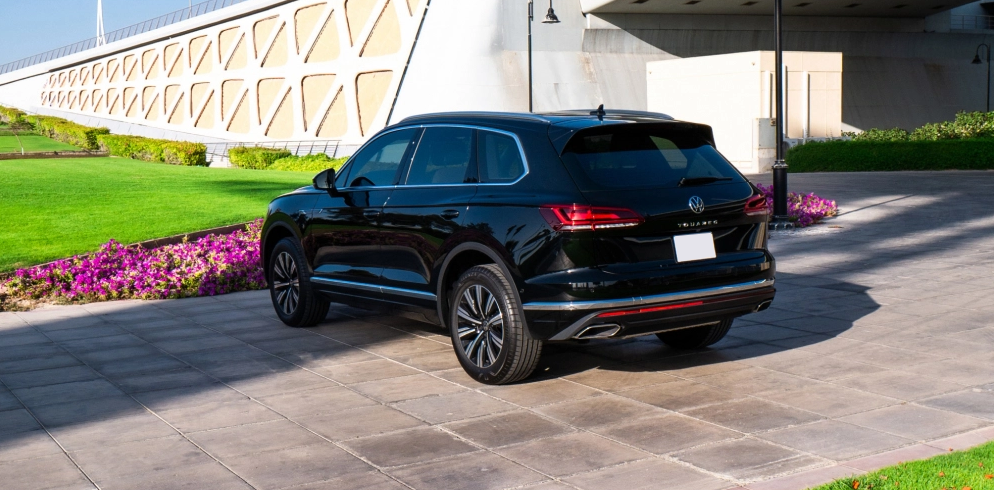 Picture Volkswagen Touareg 2023-2024 