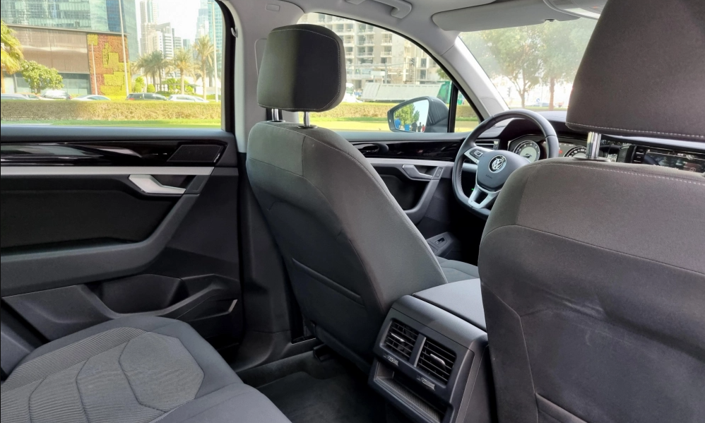 Picture Volkswagen Touareg 2021 