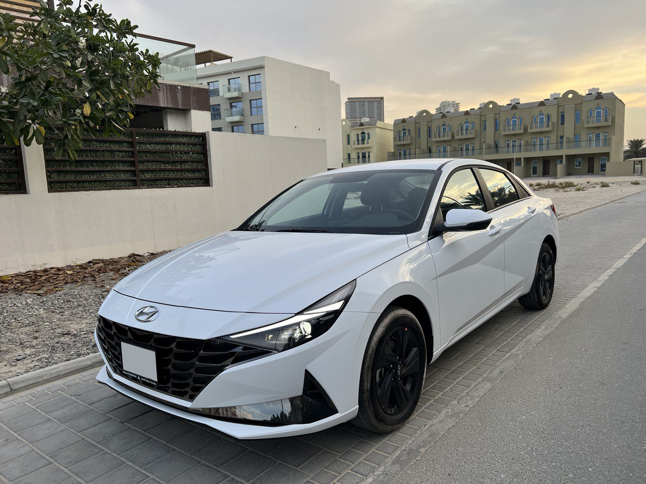 Picture Hyundai Elantra 