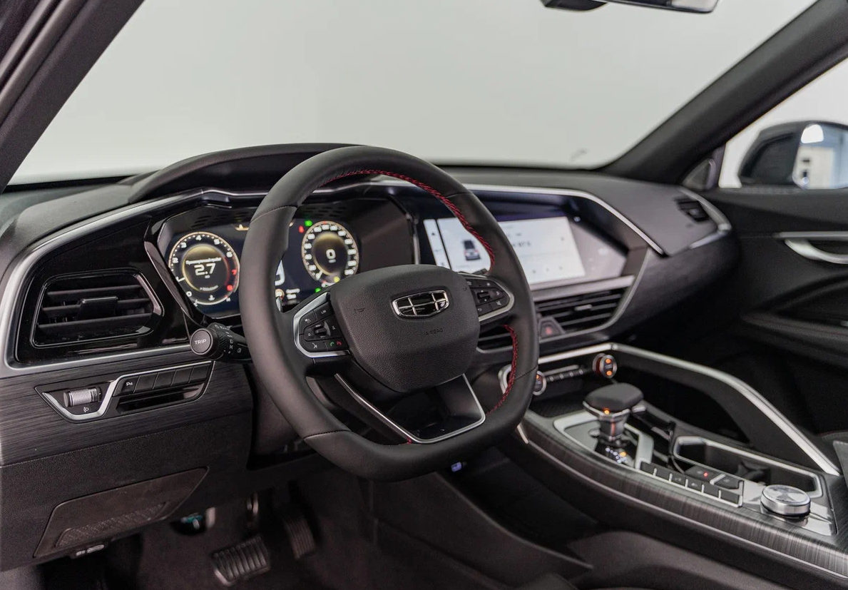 Picture Geely Tugella 2025 