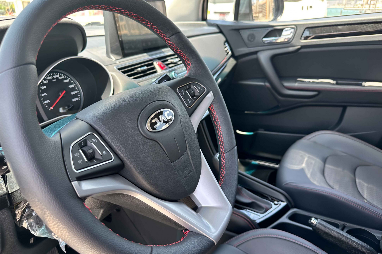 Picture JAC JS3 2023 