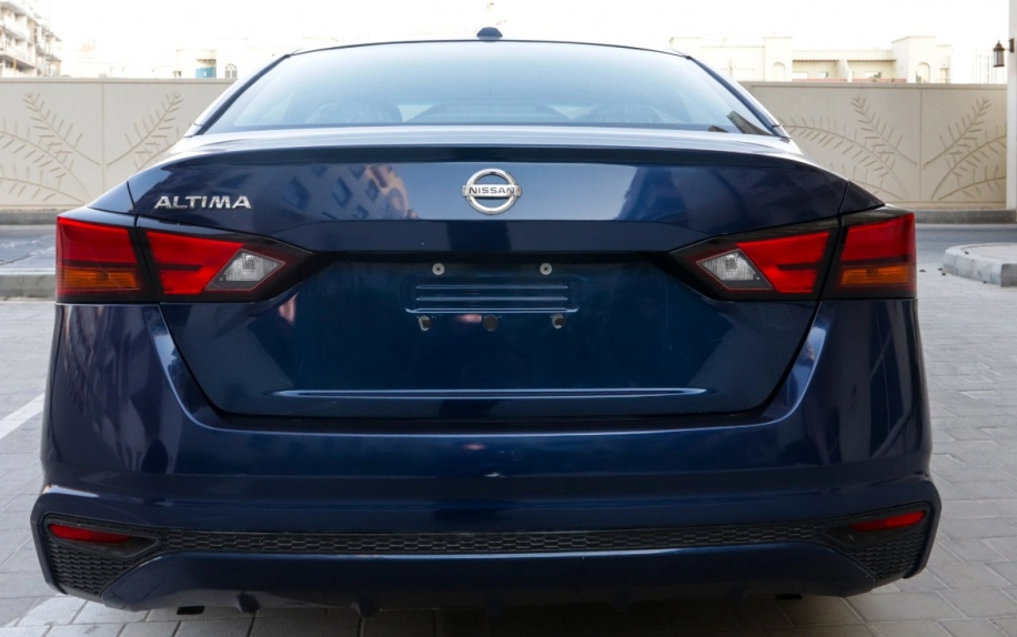 Picture Nissan Altima 2020 